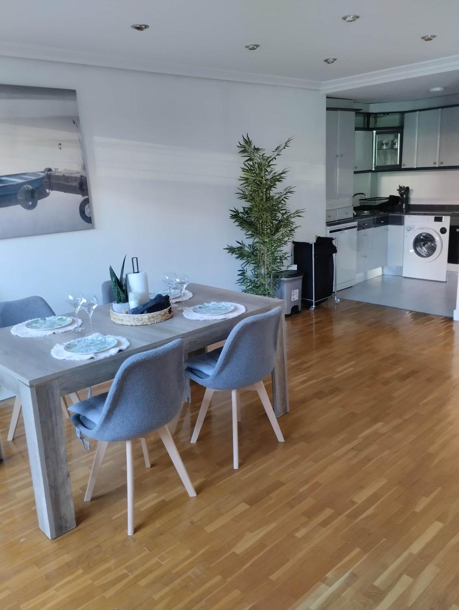Bonito Piso Zonas 1'5 Del Centro Apartman Pamplona Kültér fotó